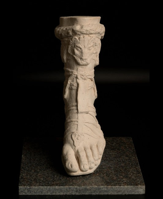 Le pied d’Alexandre (terre cuite)